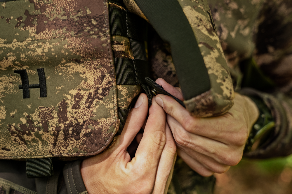 Deer Stalker Bino Strap Axis MSP