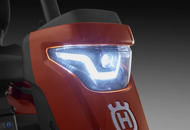 Husqvarna R 316TSX AWD Rider