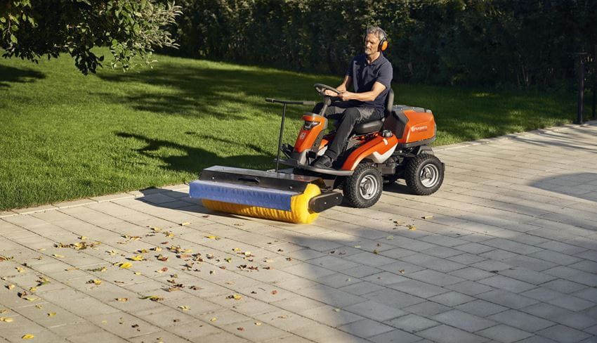 Husqvarna R 316TSX AWD Rider