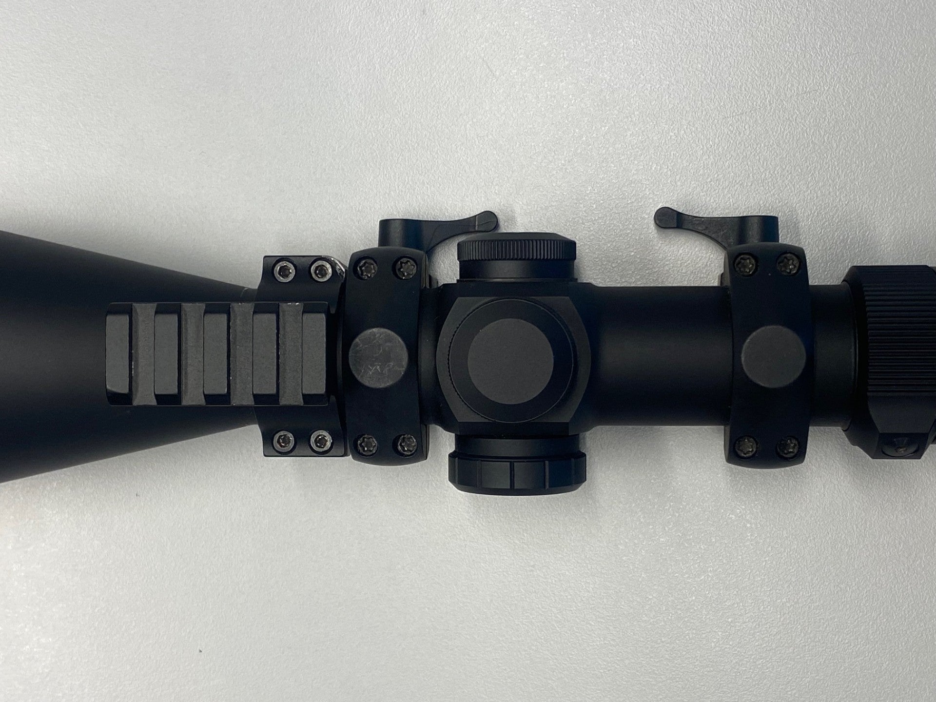 Brugt Leupold VX-R 3-9x50 med lys og QR stålmontage