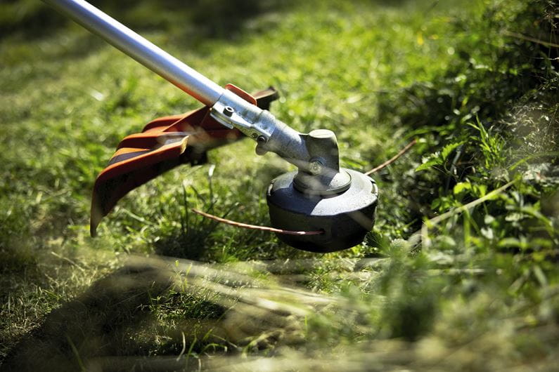 Husqvarna 325iL Batteri Trimmer Solo