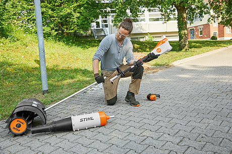 Stihl KMA 135 R Kombimotor