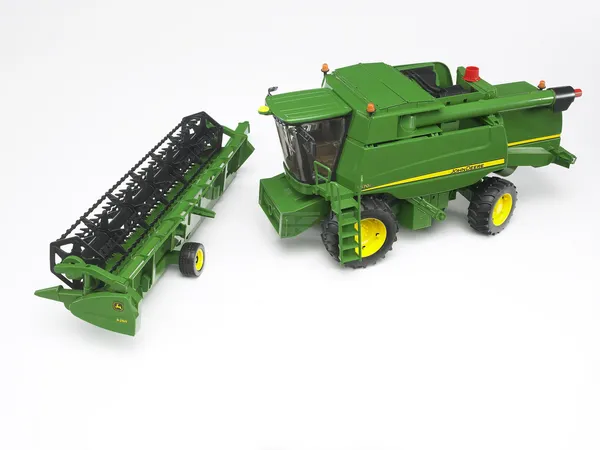 Bruder John Deere T670i Mejetærsker