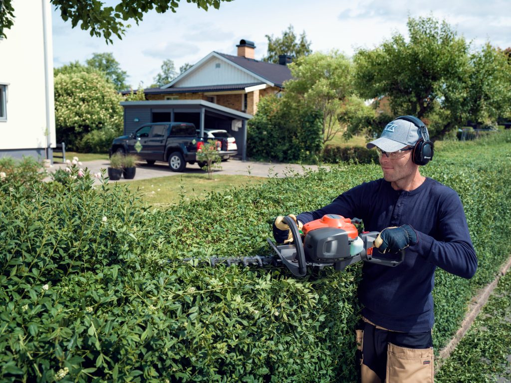 Husqvarna 322HD60 Hækkeklipper